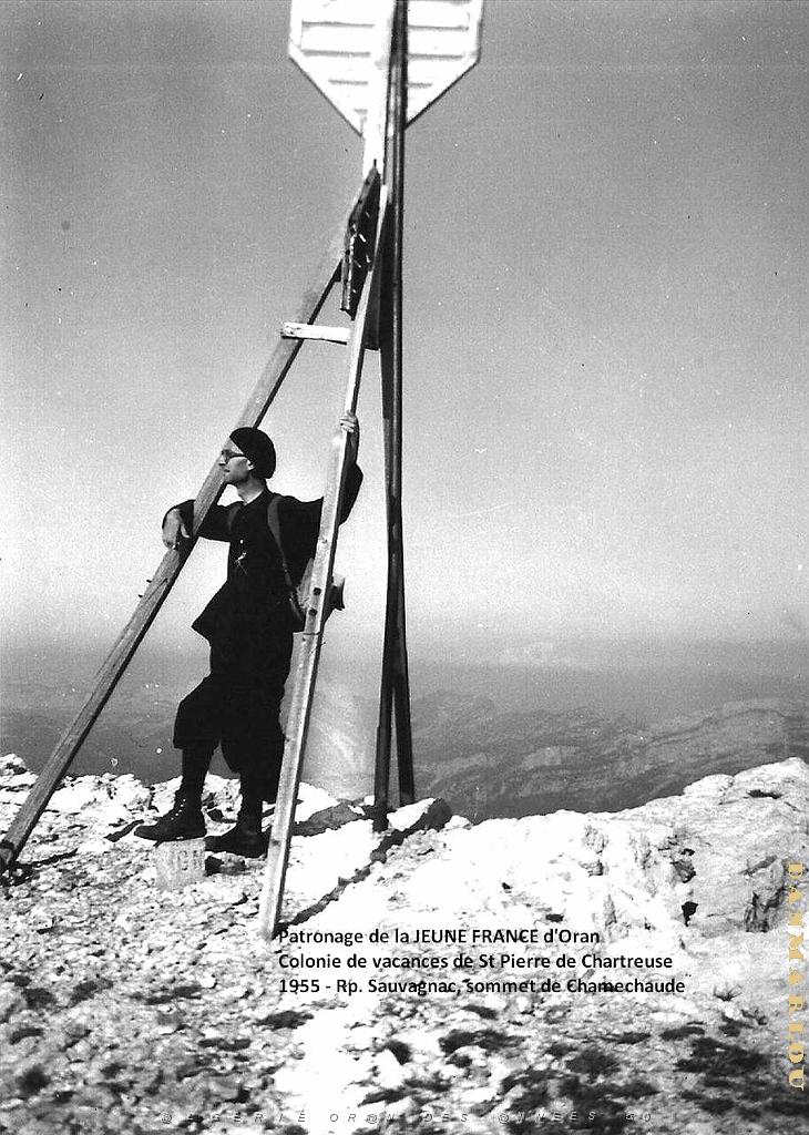 COLO JEUNE FRANCE 1955 rp. Sauvagnac, sommet de Chamechaude.jpg